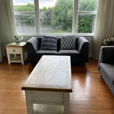 Besties West Auckland Kumeu Екстериор снимка